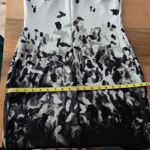 Halter Dress - Picture 7 of 8